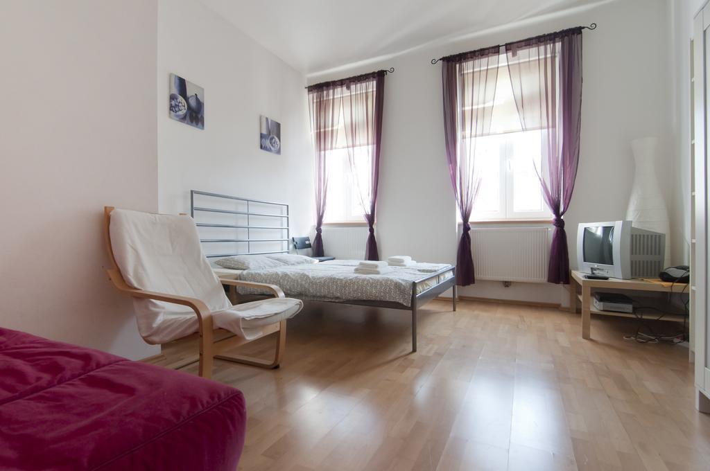 Premium Apartments Klimschgasse Viyana Oda fotoğraf
